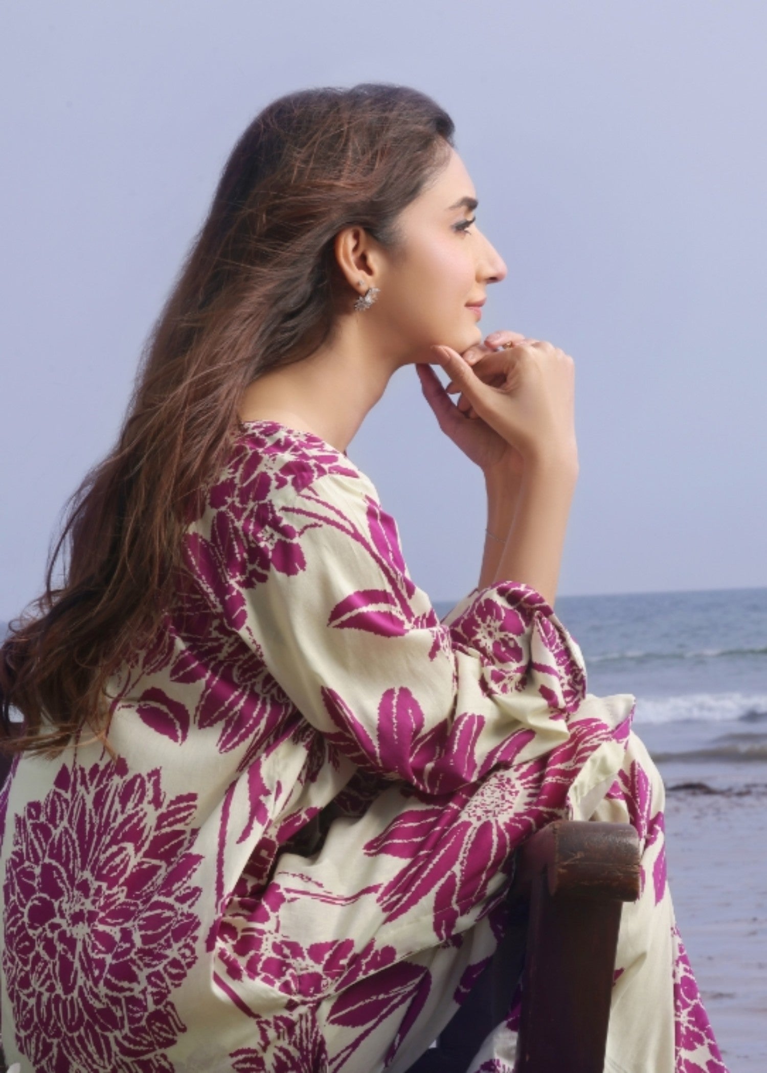 Feathers CASSIA Women 2pcs