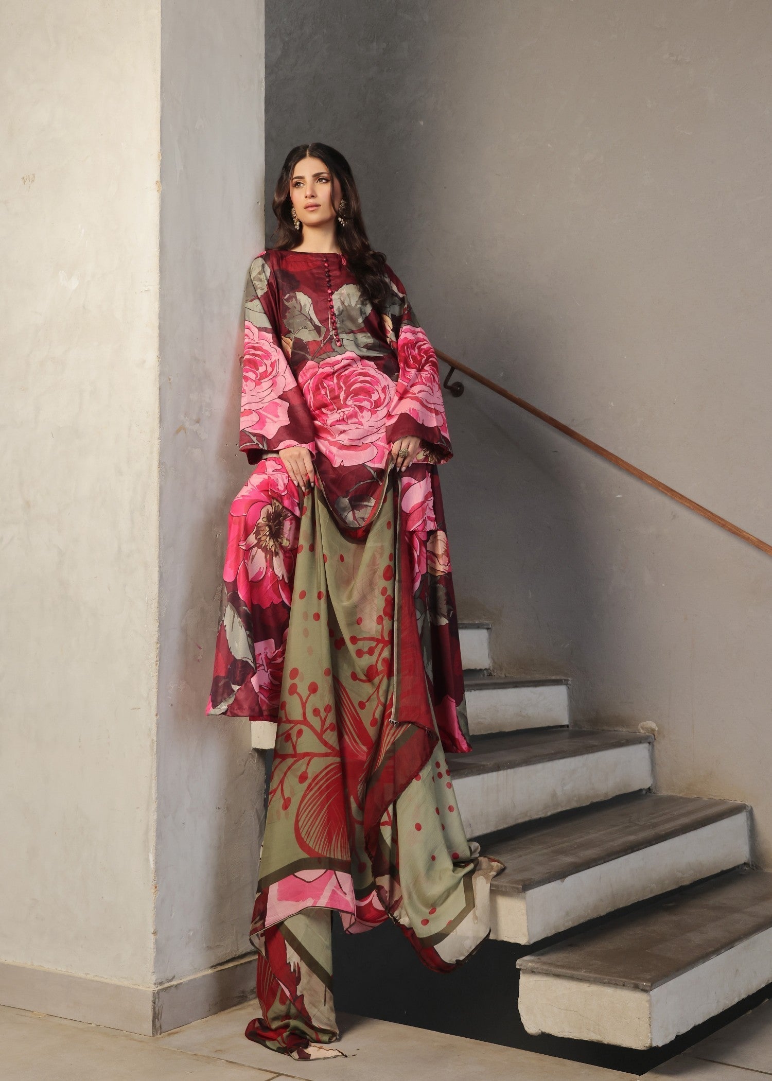 Feathers GULROOH Women 3pcs