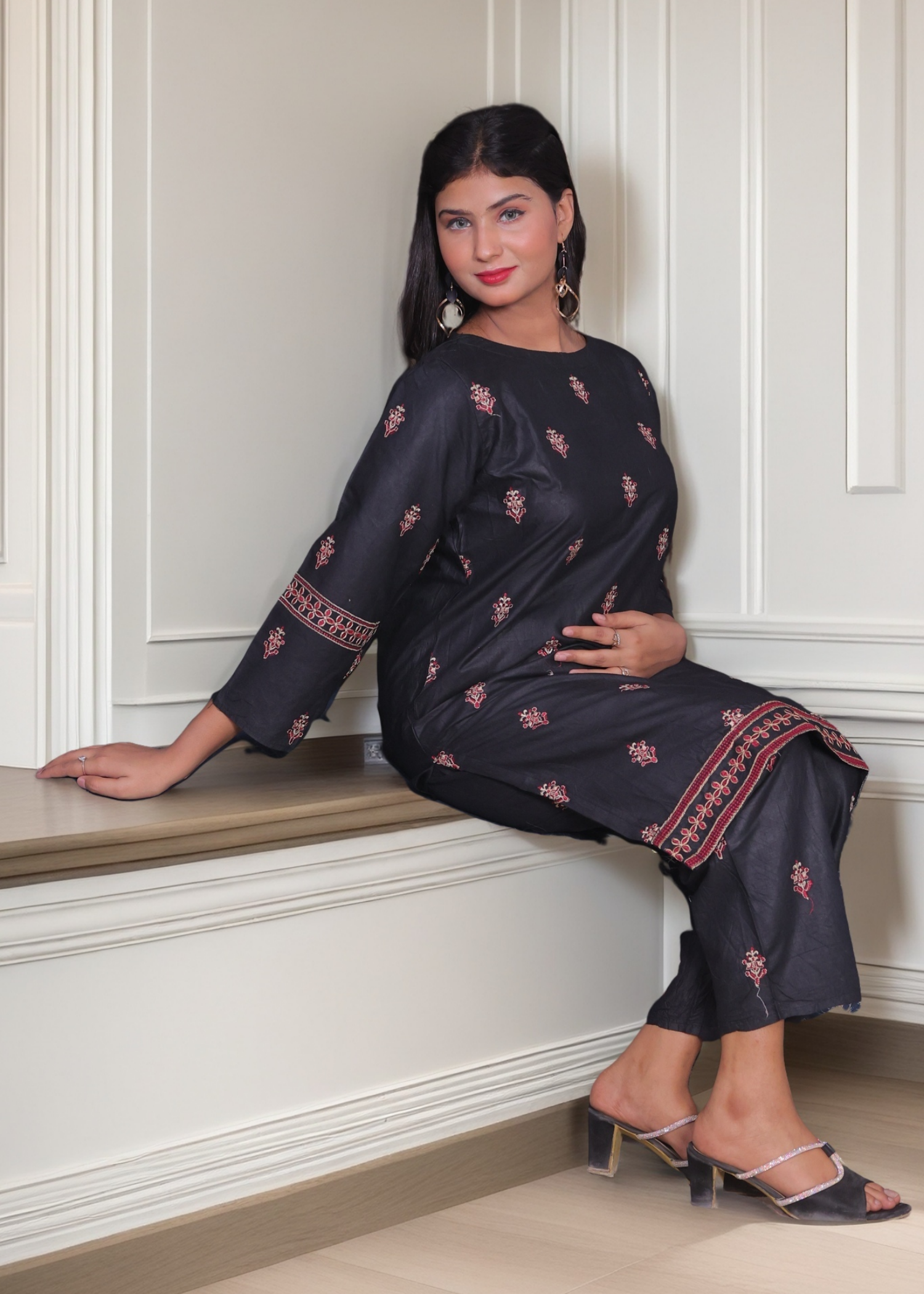 Saifron Ainy Black Women 2pcs