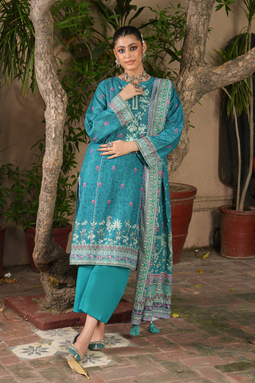 Lakhany Stitched Printed Khaddar Women 3pcs