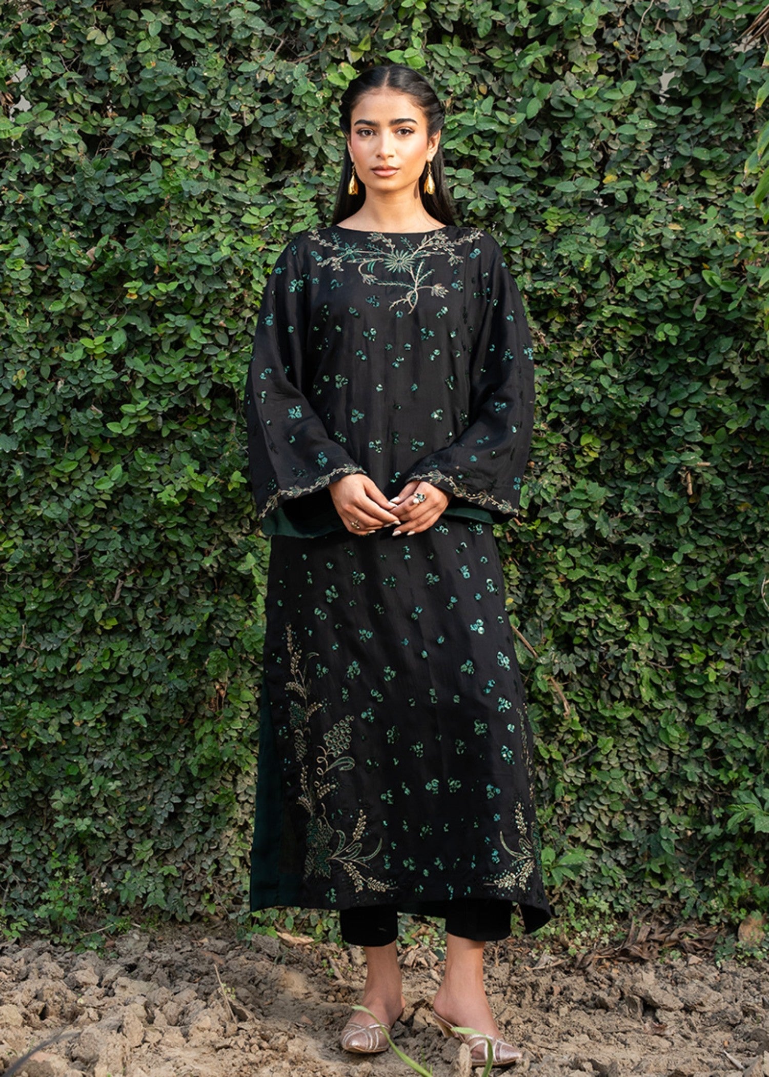 Kross Kulture Embroidered Viscose Kaftan 1573 Women 1pcs
