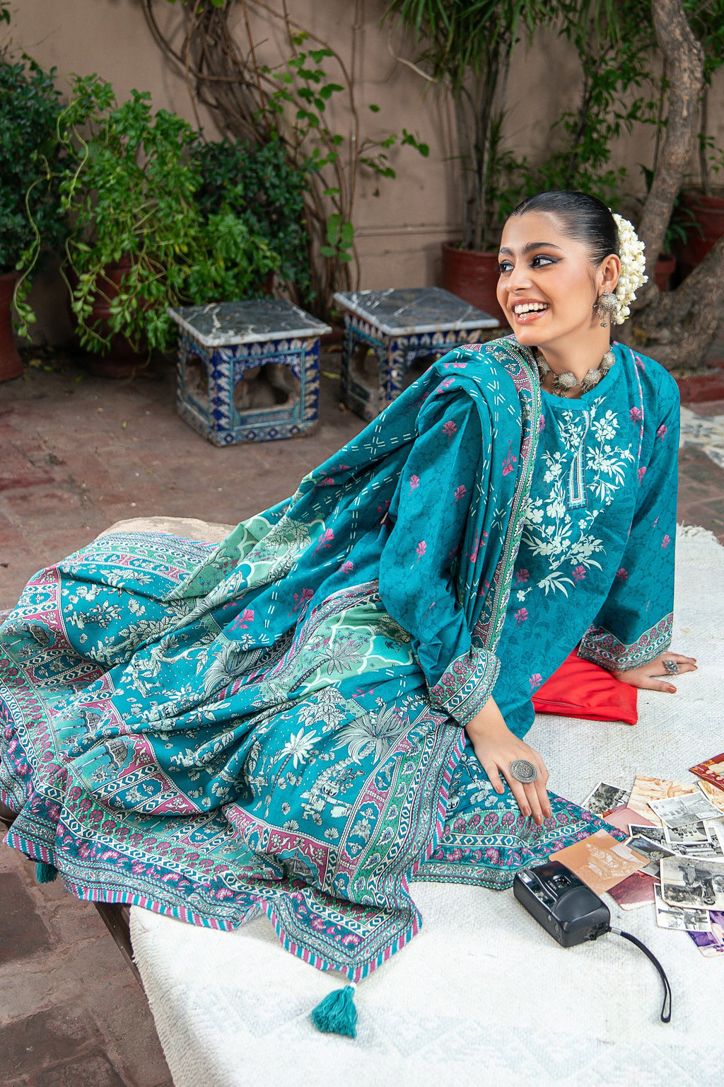 Lakhany Stitched Printed Khaddar Women 3pcs