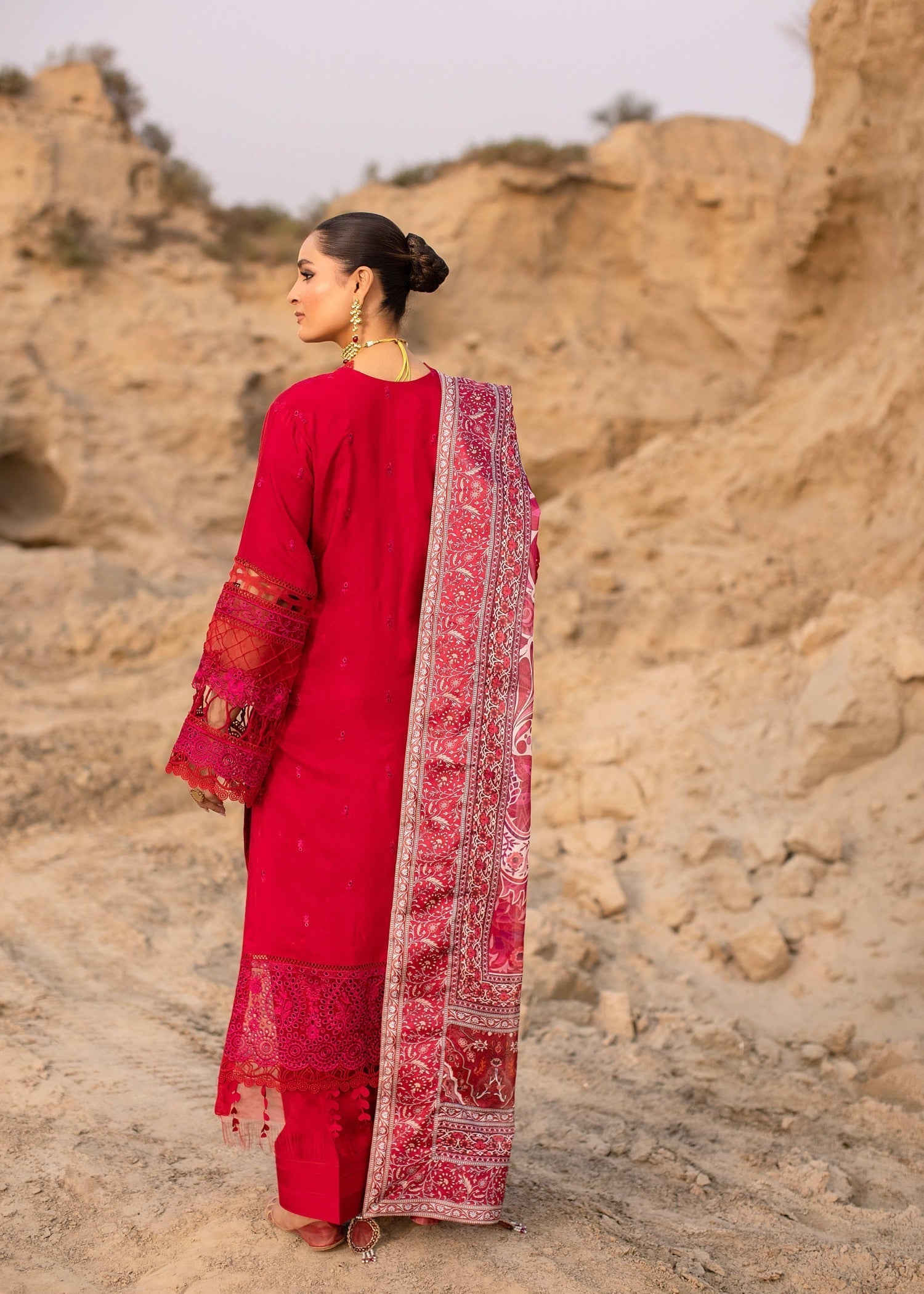 Sara Jahan AD 011 Women 3pcs
