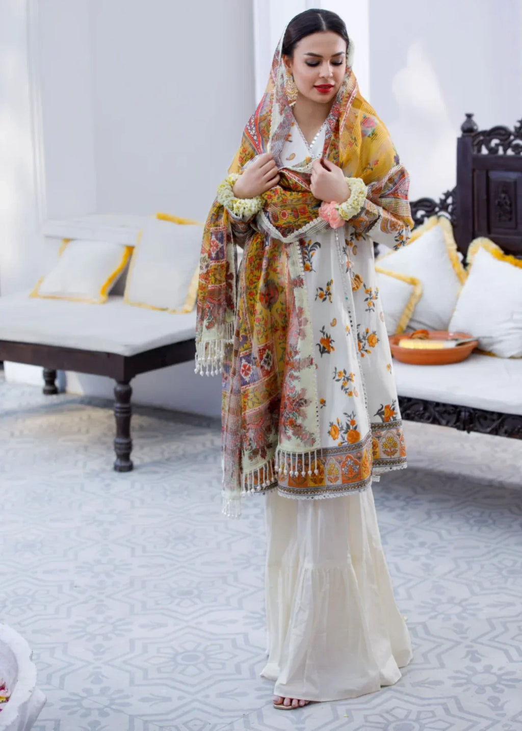 Mehryam Collection Mom Luxury Pret Off White Women 3pcs