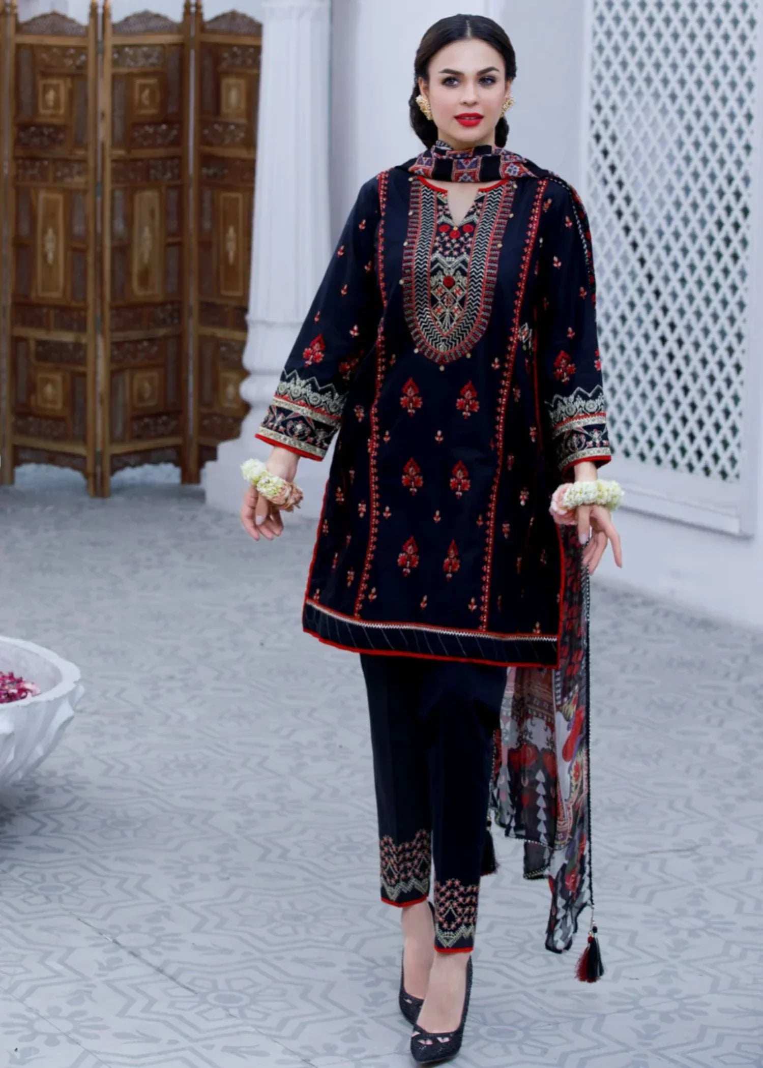 Mehryam Collection Mom Luxury Pret Women 3pcs