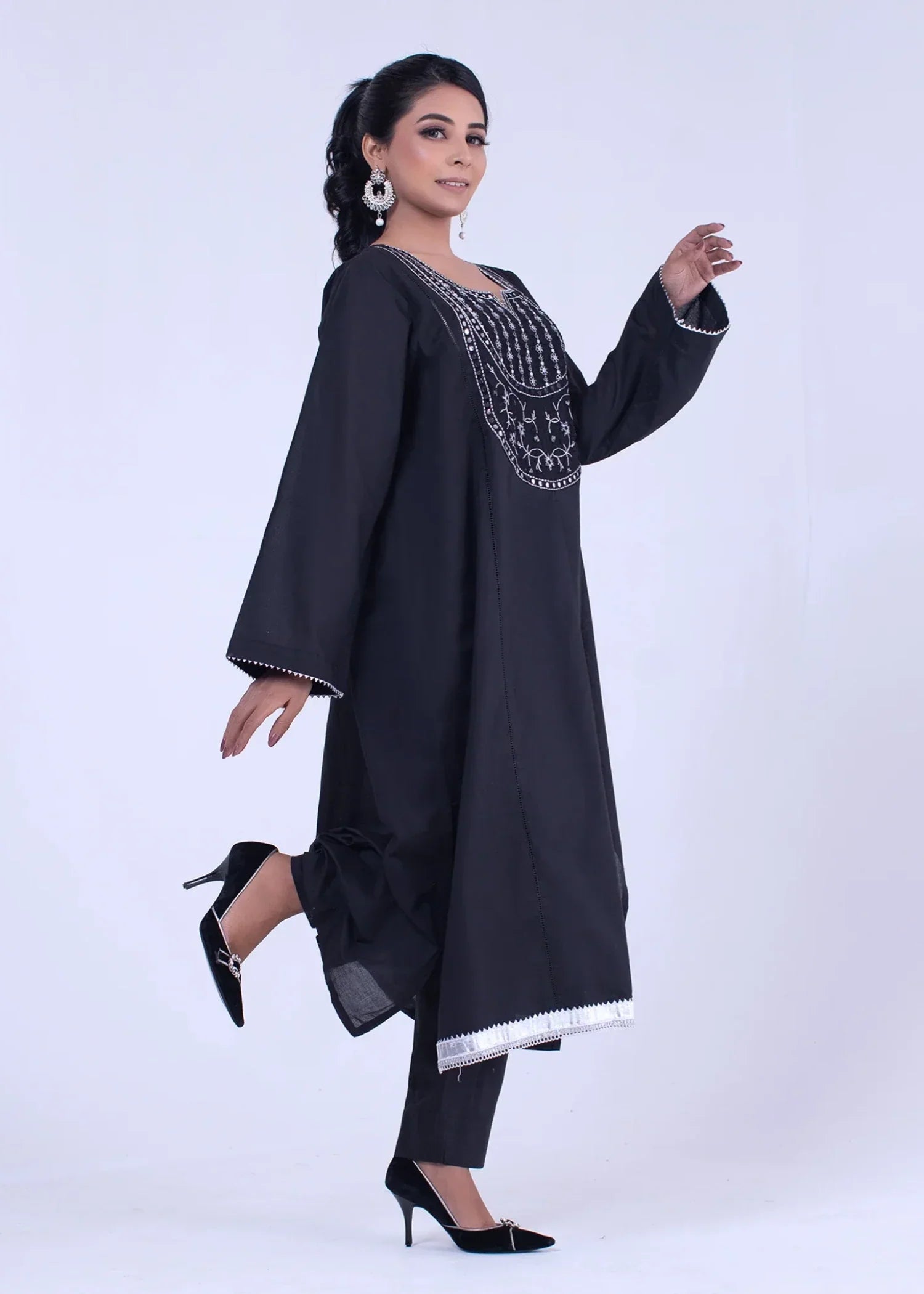 Urban Cut Solid Cotton Stitched Kurta Black Women 1pcs
