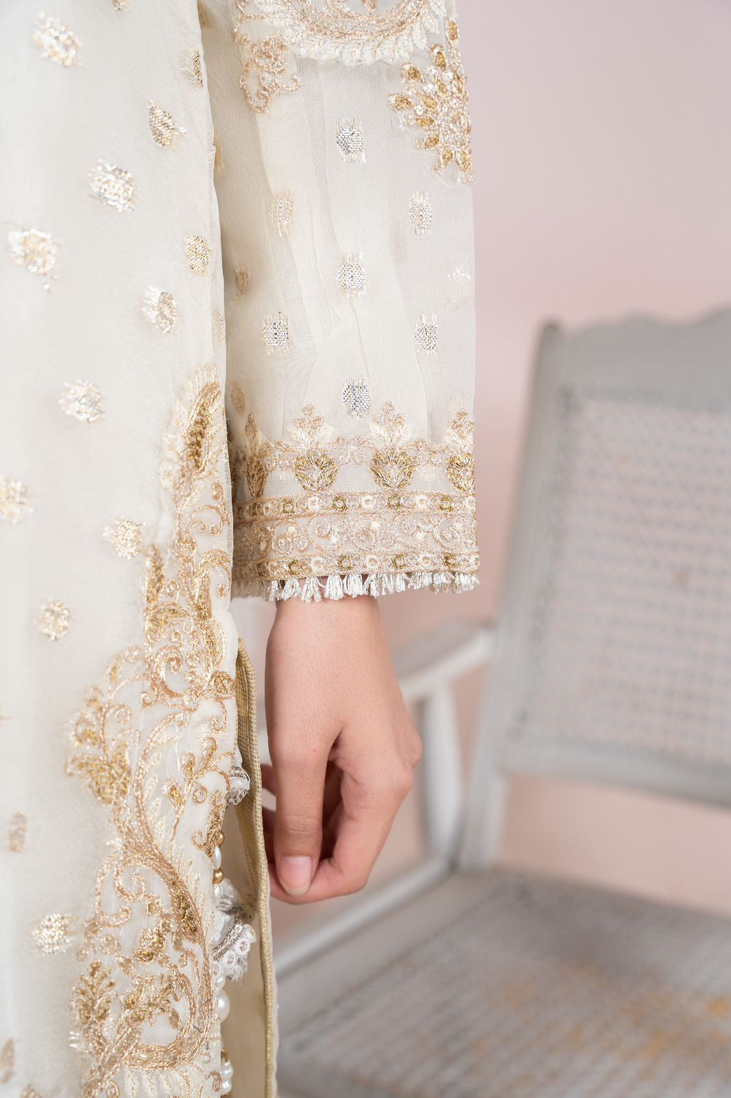 Sara Jahan White Crown Women 3pcs