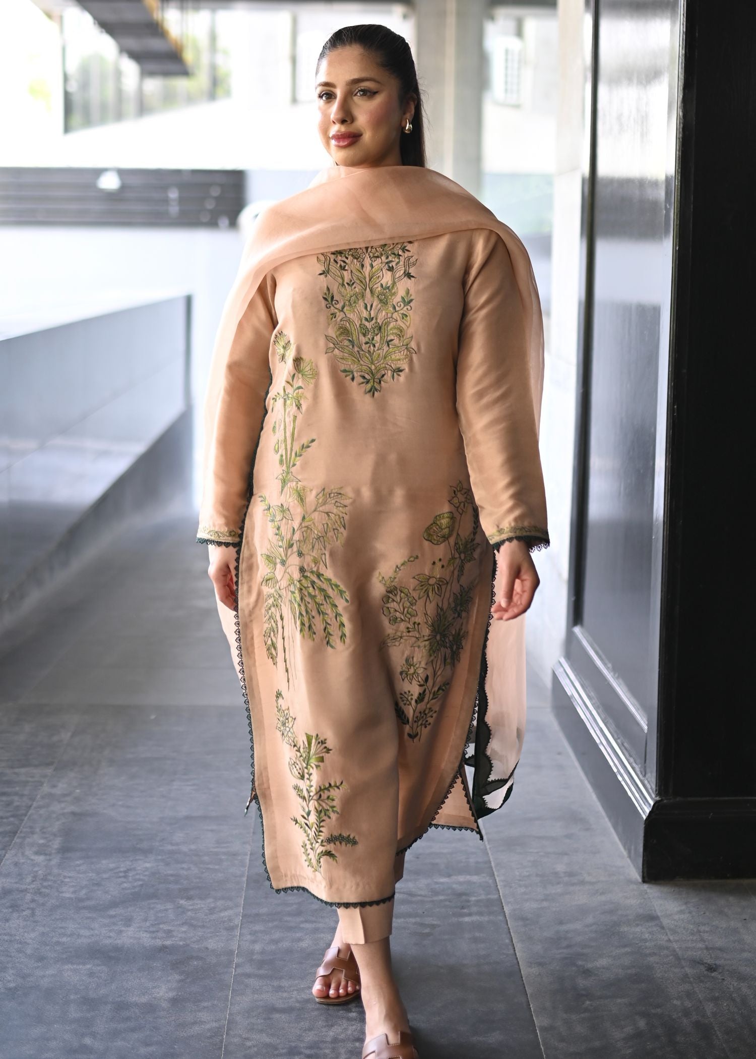 Hues Atelier Garden Dreaming Women 3pcs