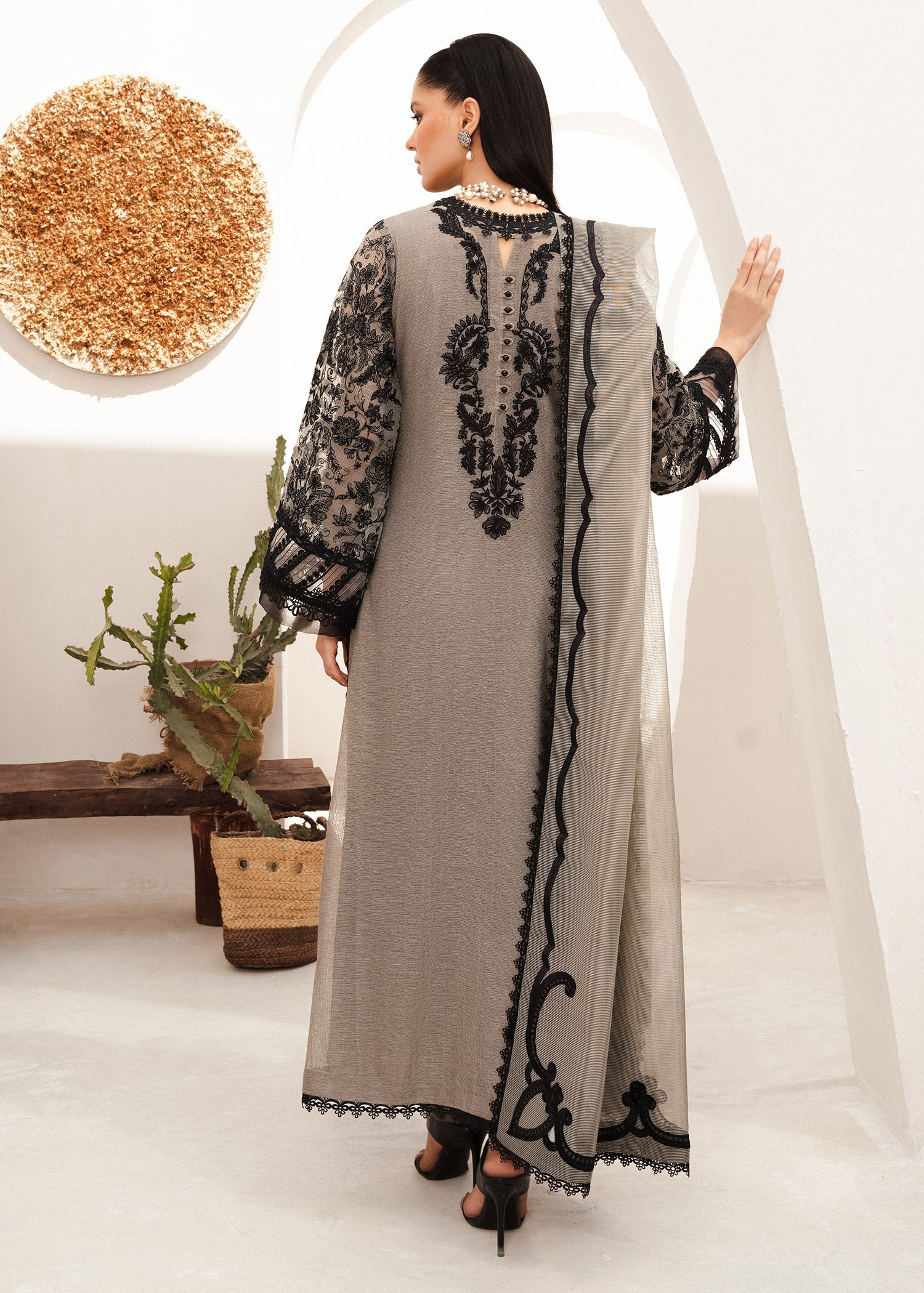 Rang-e-Haya Bella (Black) Women 4pcs