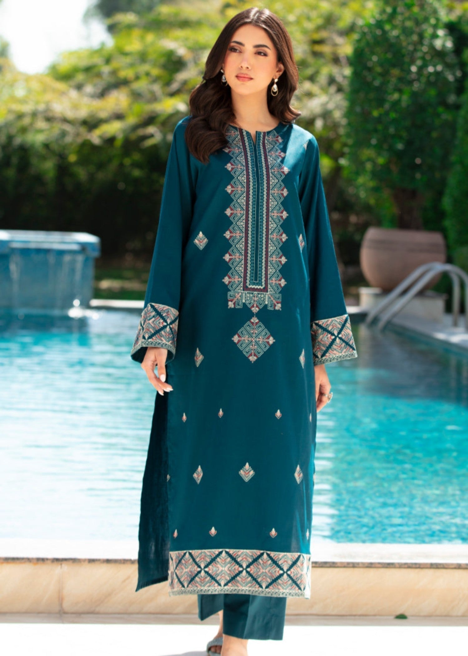 Chaudhary Arts Blink Embroidered Women 2pcs