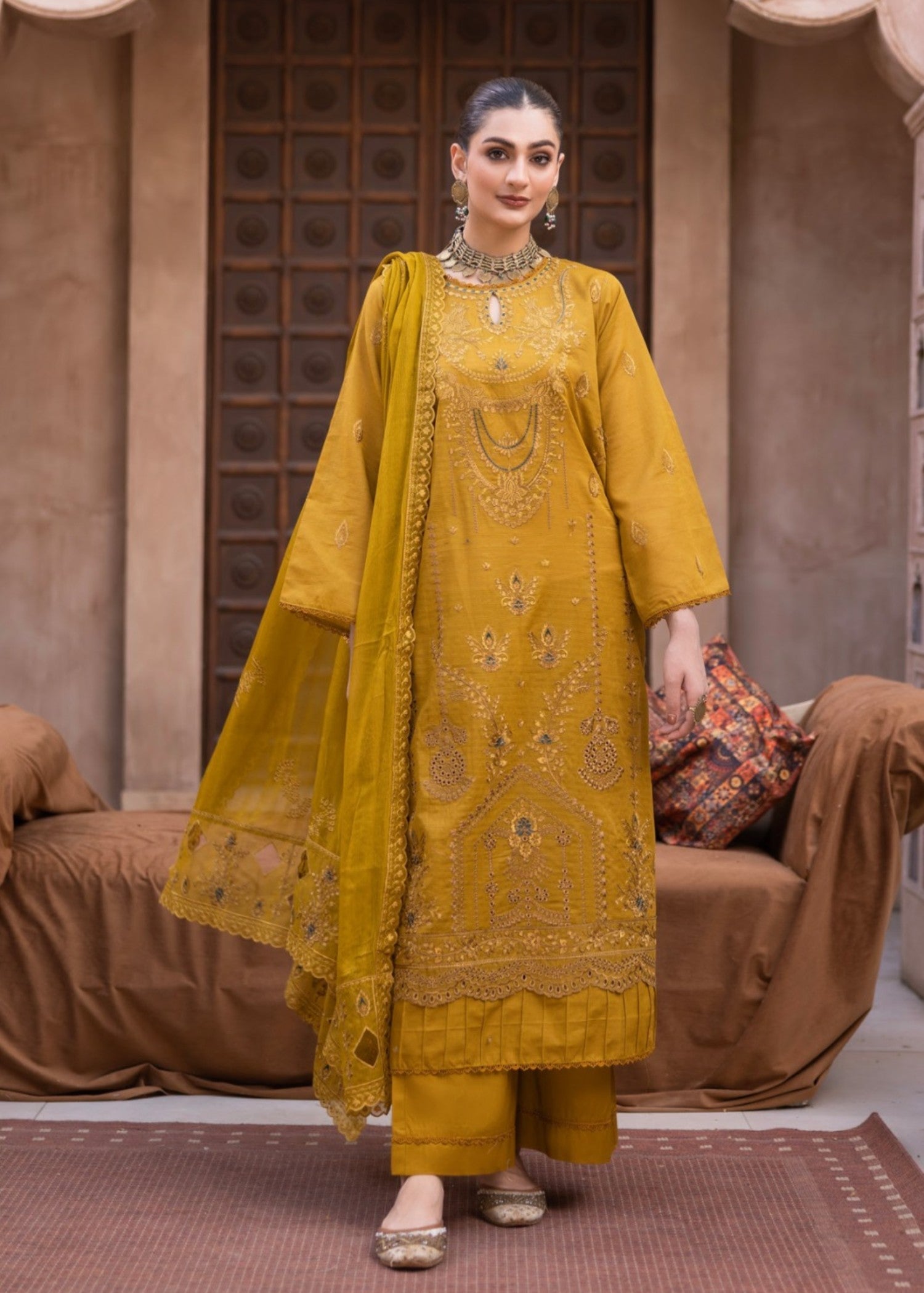 Miss & Mrs Lawn bmust 01. Women 3pcs