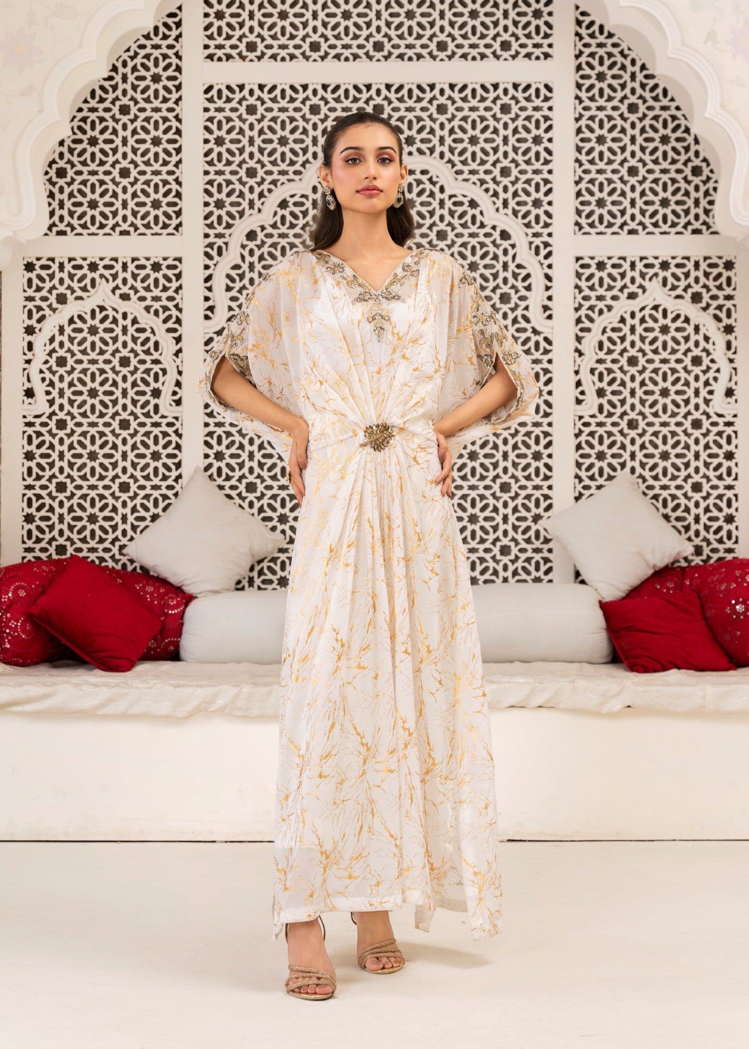 Miss & Mrs White kaftan Women 1pcs