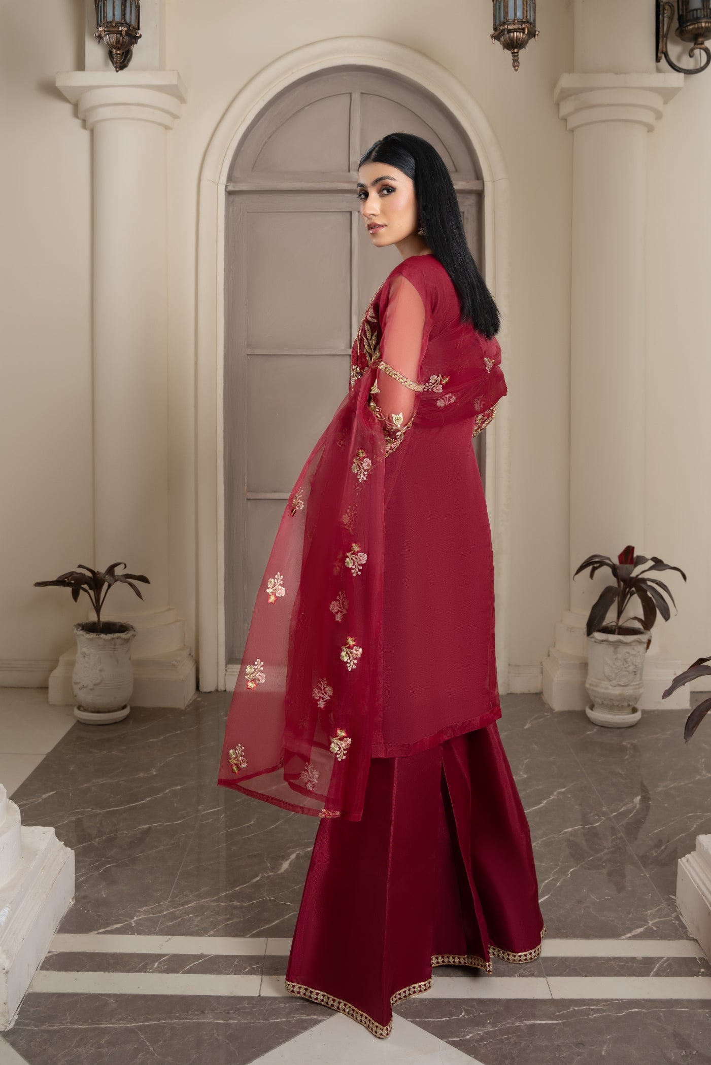 Pret Stories ZURI Women