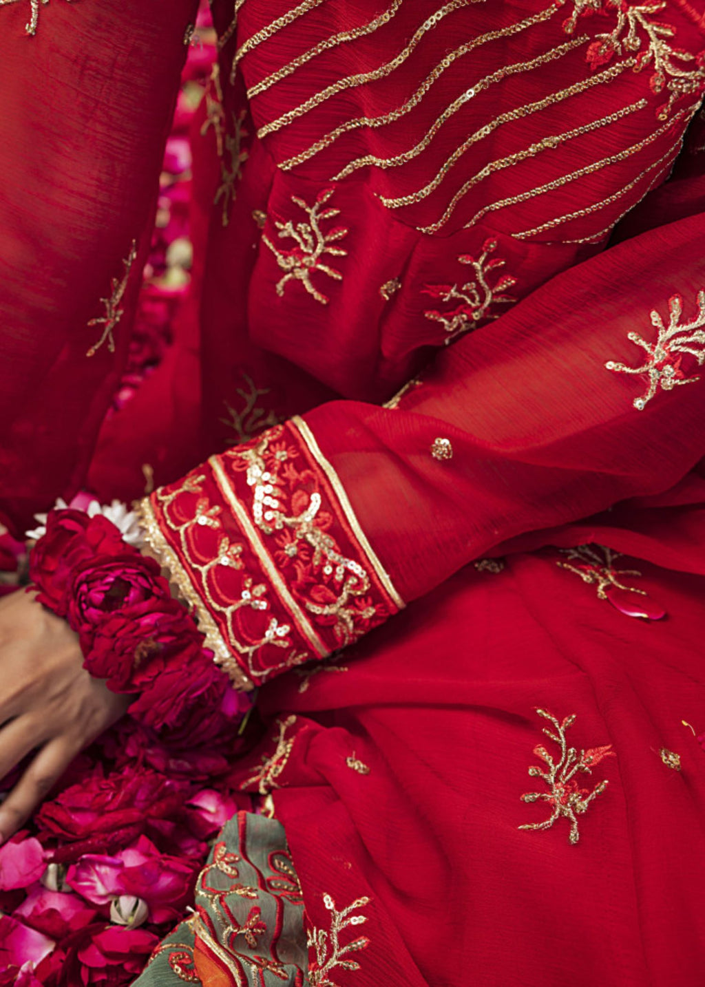 Meeraki Surkhaab Women 3pcs