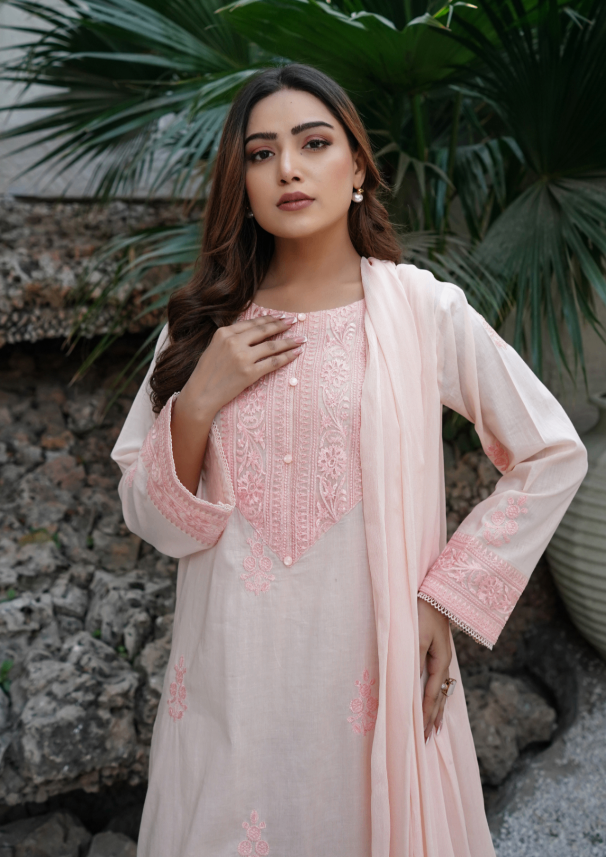 Yolo Pret Embroidered Plain Lawn with Embroidered Border Chiffon Dupatta JASHAN S25 0024 Women 3pcs