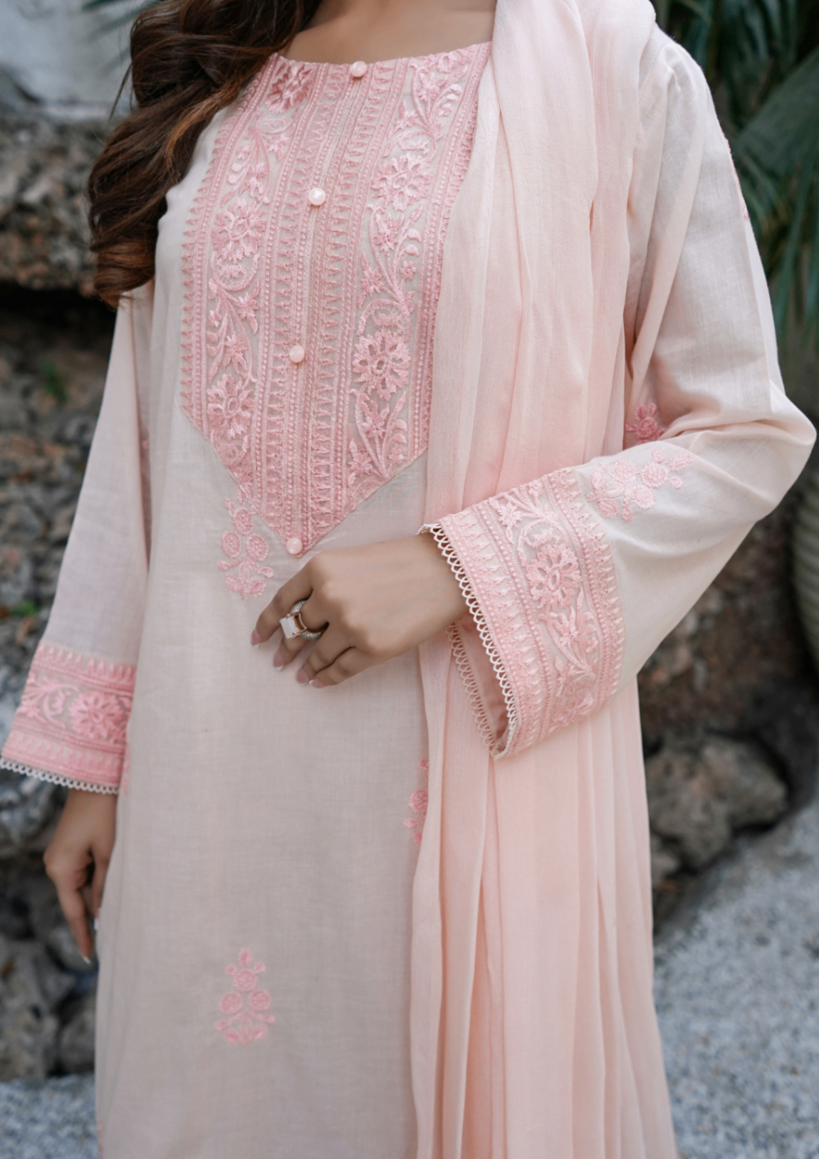 Yolo Pret Embroidered Plain Lawn with Embroidered Border Chiffon Dupatta JASHAN S25 0024 Women 3pcs