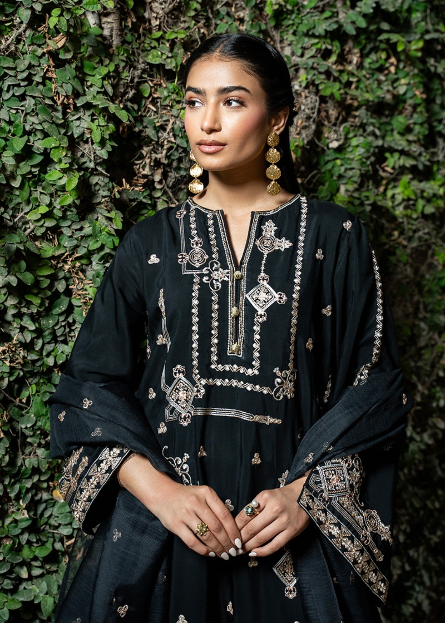 Kross Kulture Embroidered Viscose Suit Women 3pcs