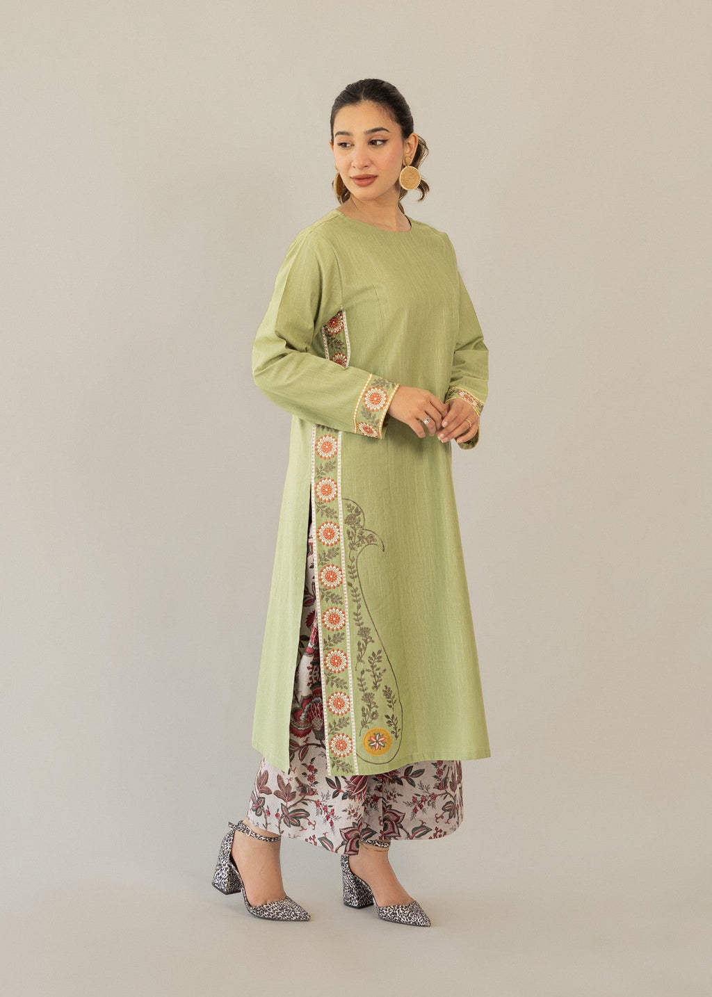 Urge Pret SPRING Women 2pcs