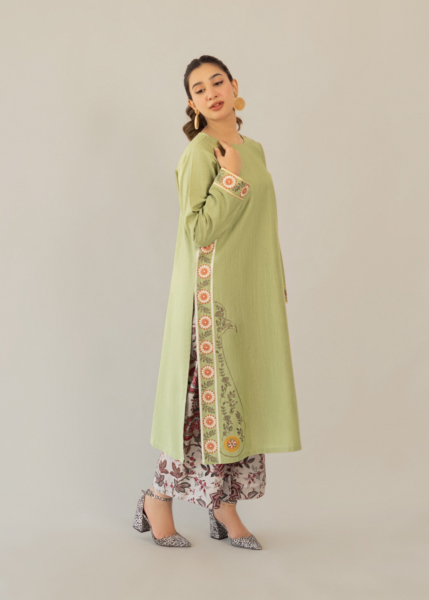 Urge Pret SPRING Women 2pcs