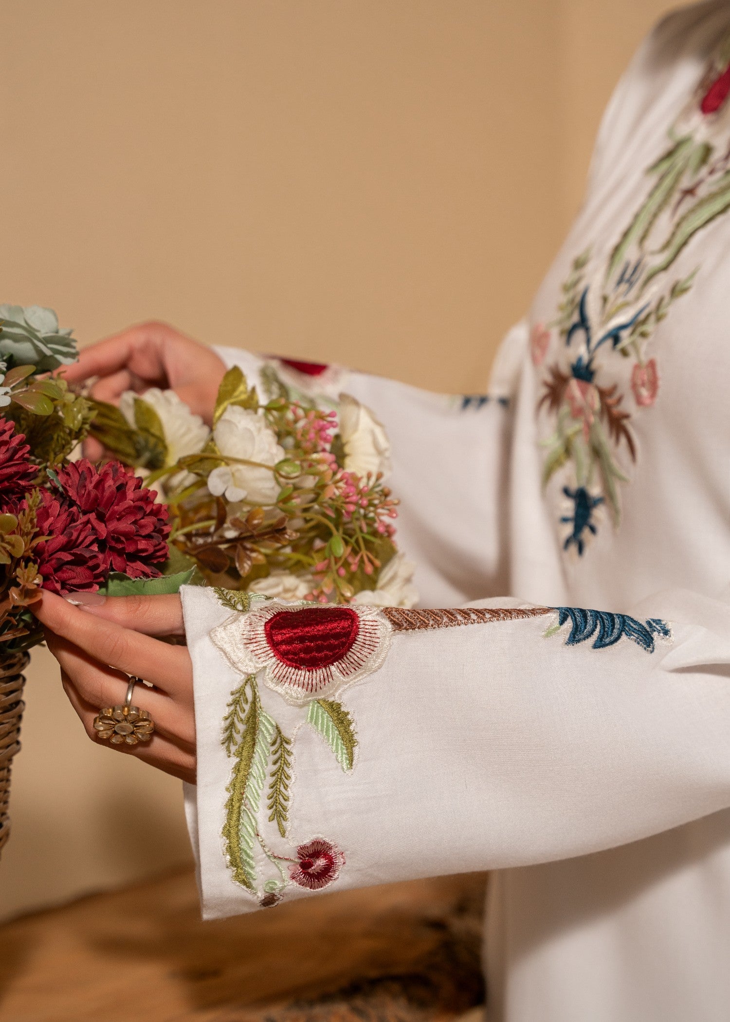 Sahibas By Mirza Rehzina Women 1pcs