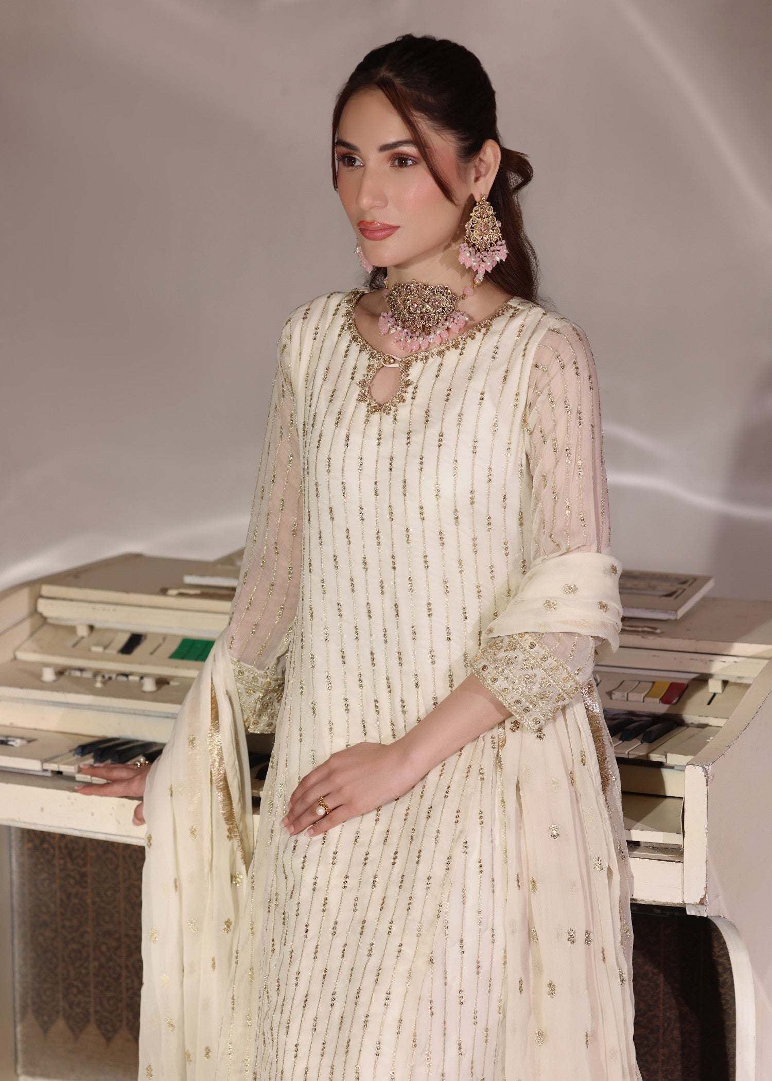 Abaan Zohan Ruby off White Women 3pcs