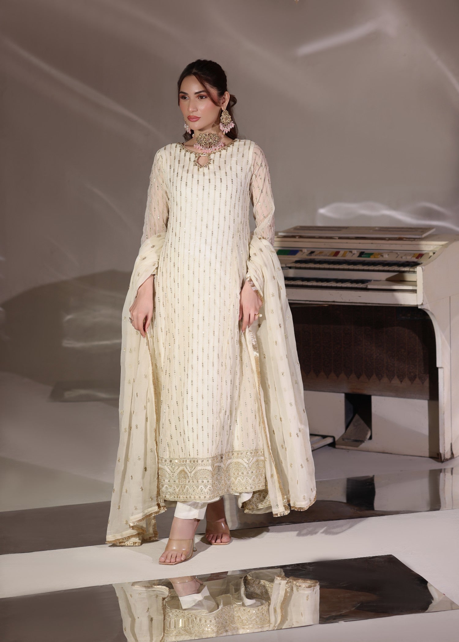 Abaan Zohan Ruby off White Women 3pcs