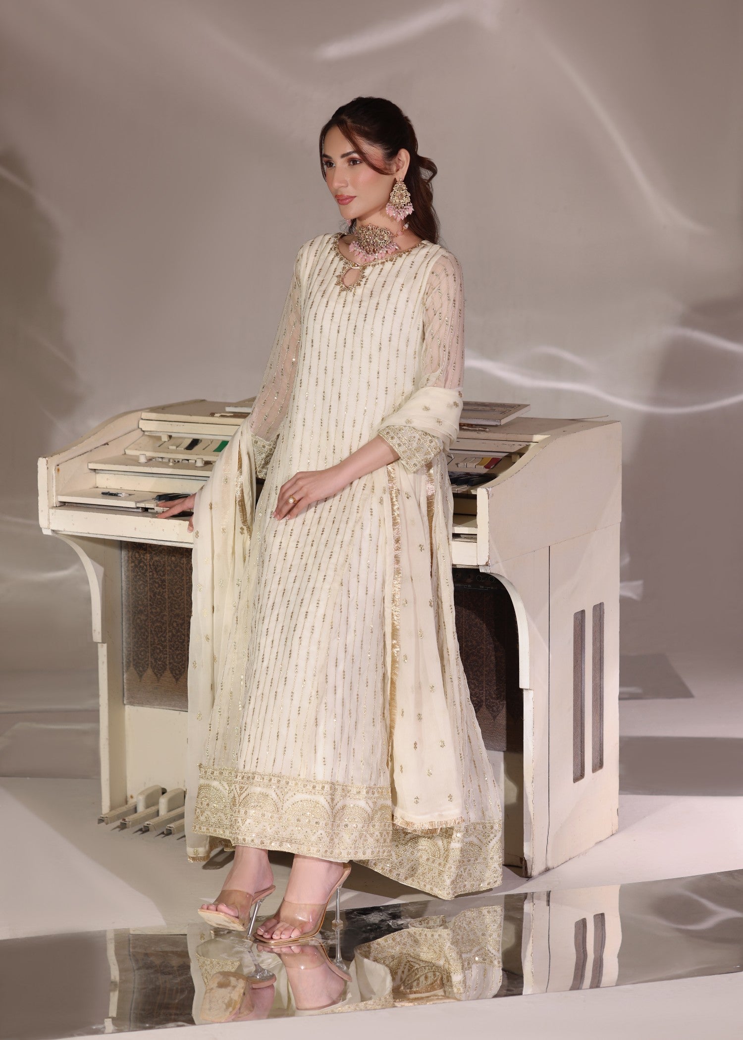 Abaan Zohan Ruby off White Women 3pcs