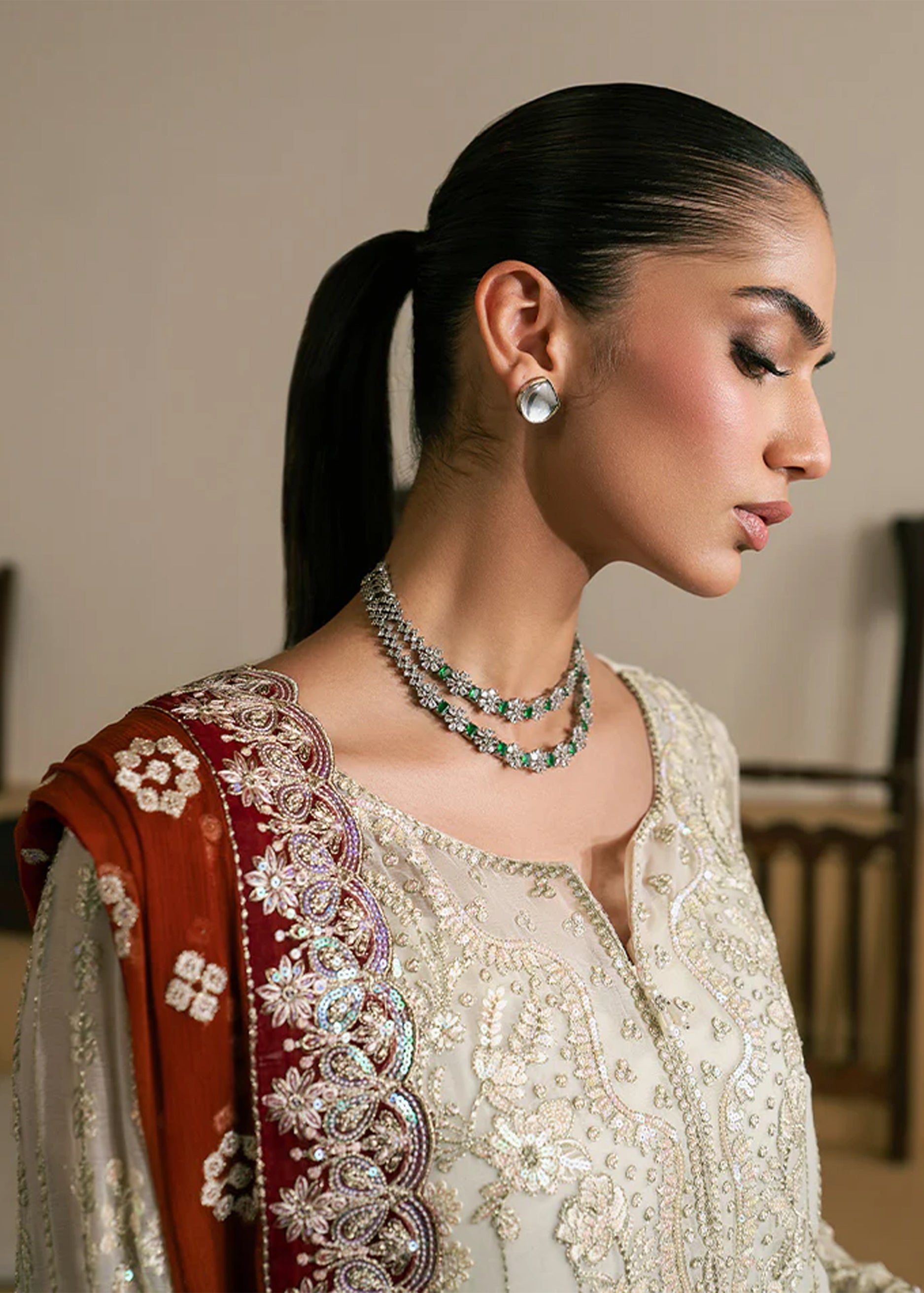 Gulaal Gul Iyla Ayla 26 Women 4pcs