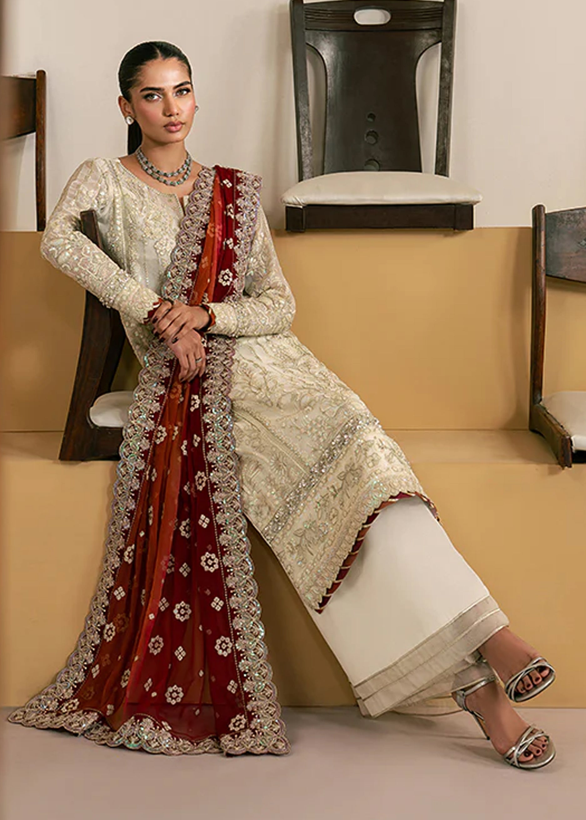 Gulaal Gul Iyla Ayla 26 Women 4pcs