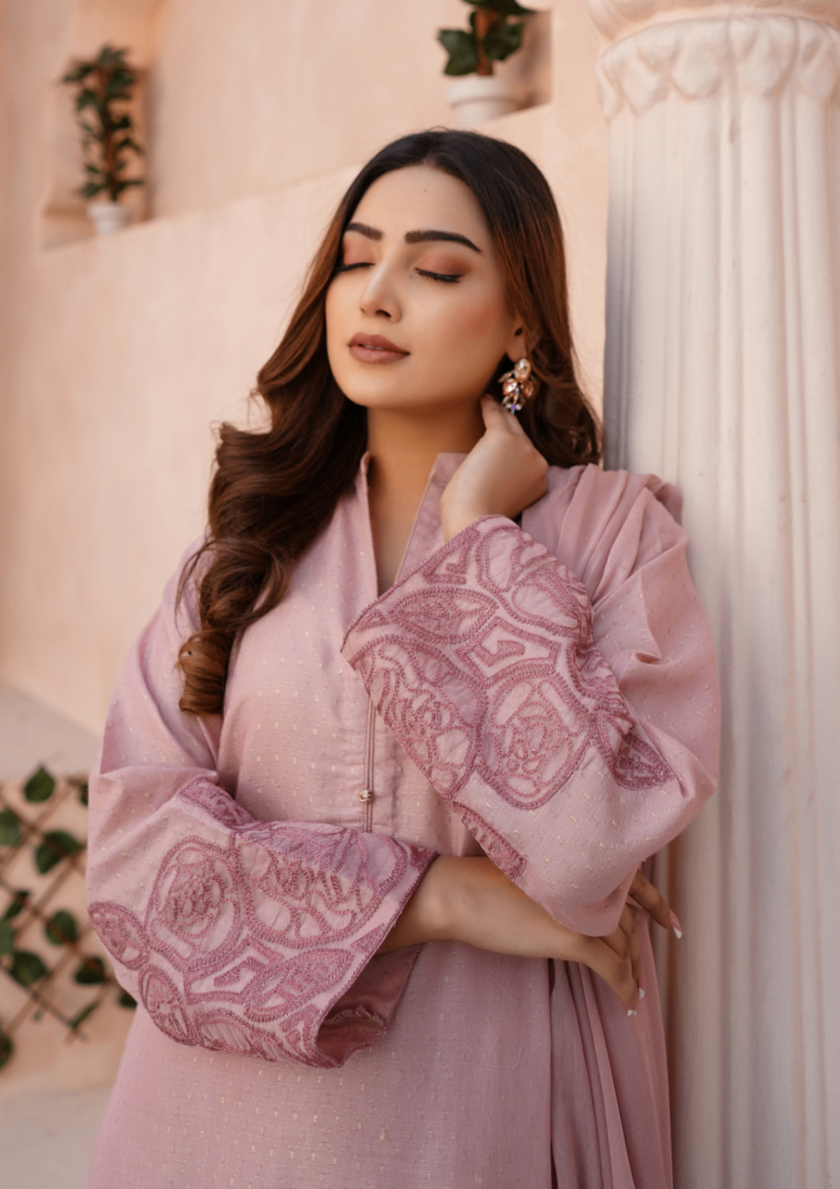 Yolo Pret Embroidered Golden Jacquard Maisuri with Chiffon Embroidered Bordered Dupatta JASHAN S25 0042 Women 3pcs