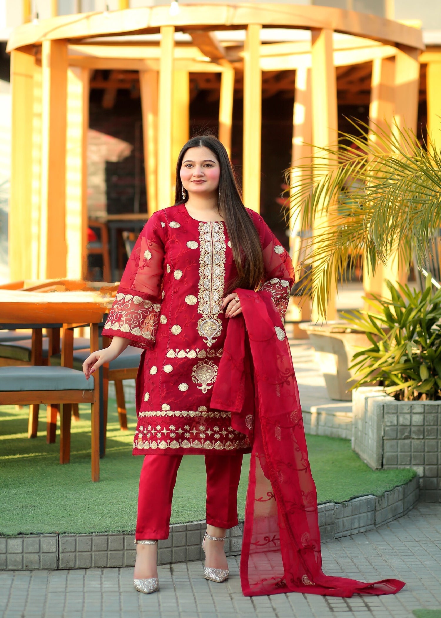 Four Season Boutique BURBURRY MAROON Women 3pcs