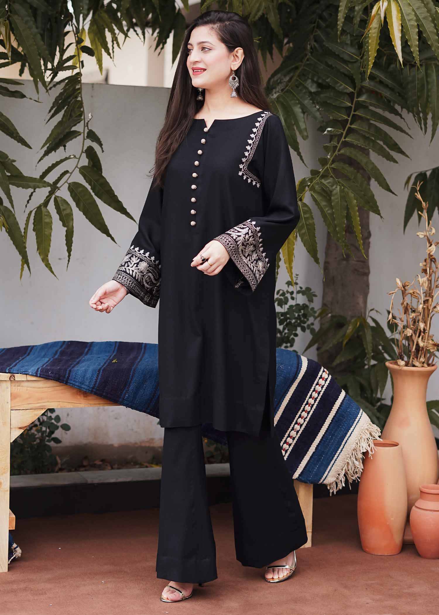 Aisling By Nirmal Black Women 2pcs
