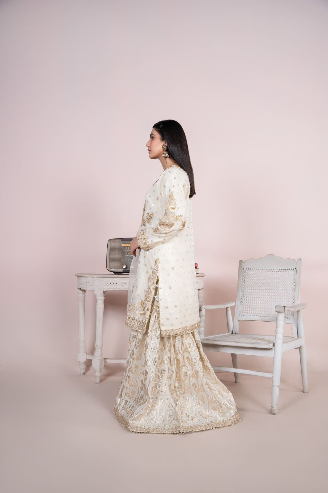 Sara Jahan White Crown Women 3pcs