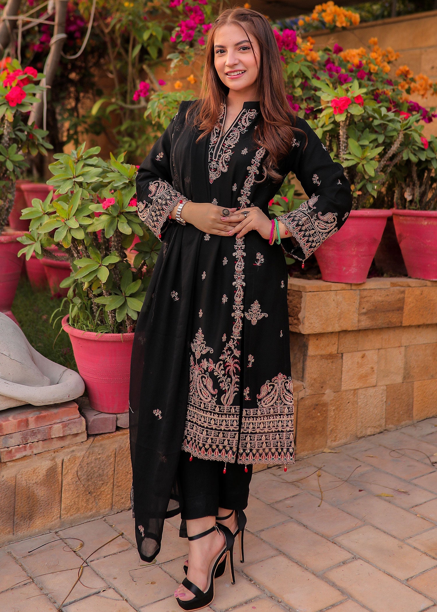 Merakish Rich Black embroidered chiffon unstitched Suit Women 3pcs