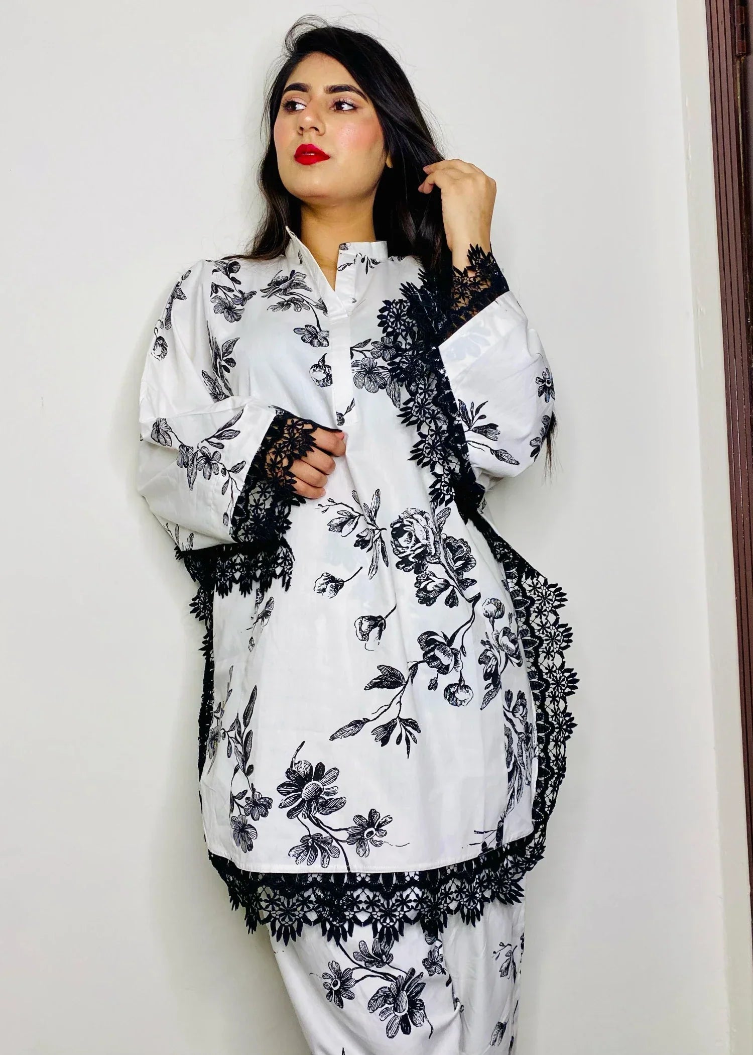 Urban Cut Stitched Cotton Printed Co Ord Set BLACK|WHITE Women 2pcs