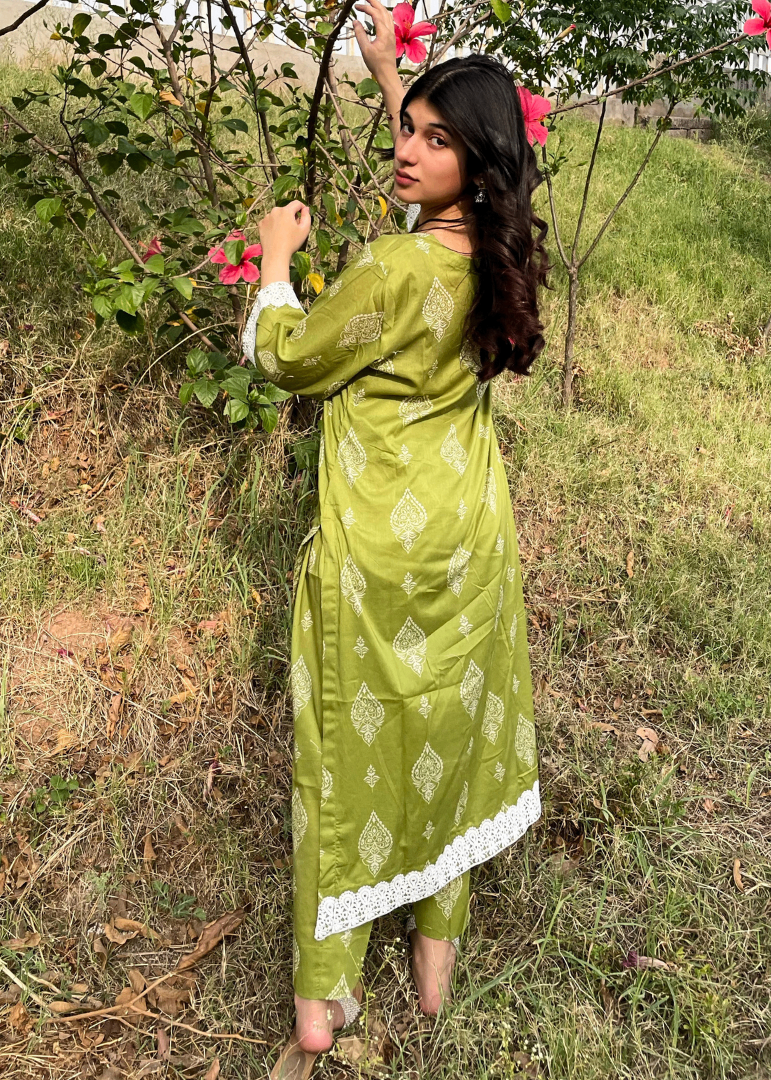 Haya'S Creation Digital Printed Green Lawn Dress with Plazo Women 2pcs