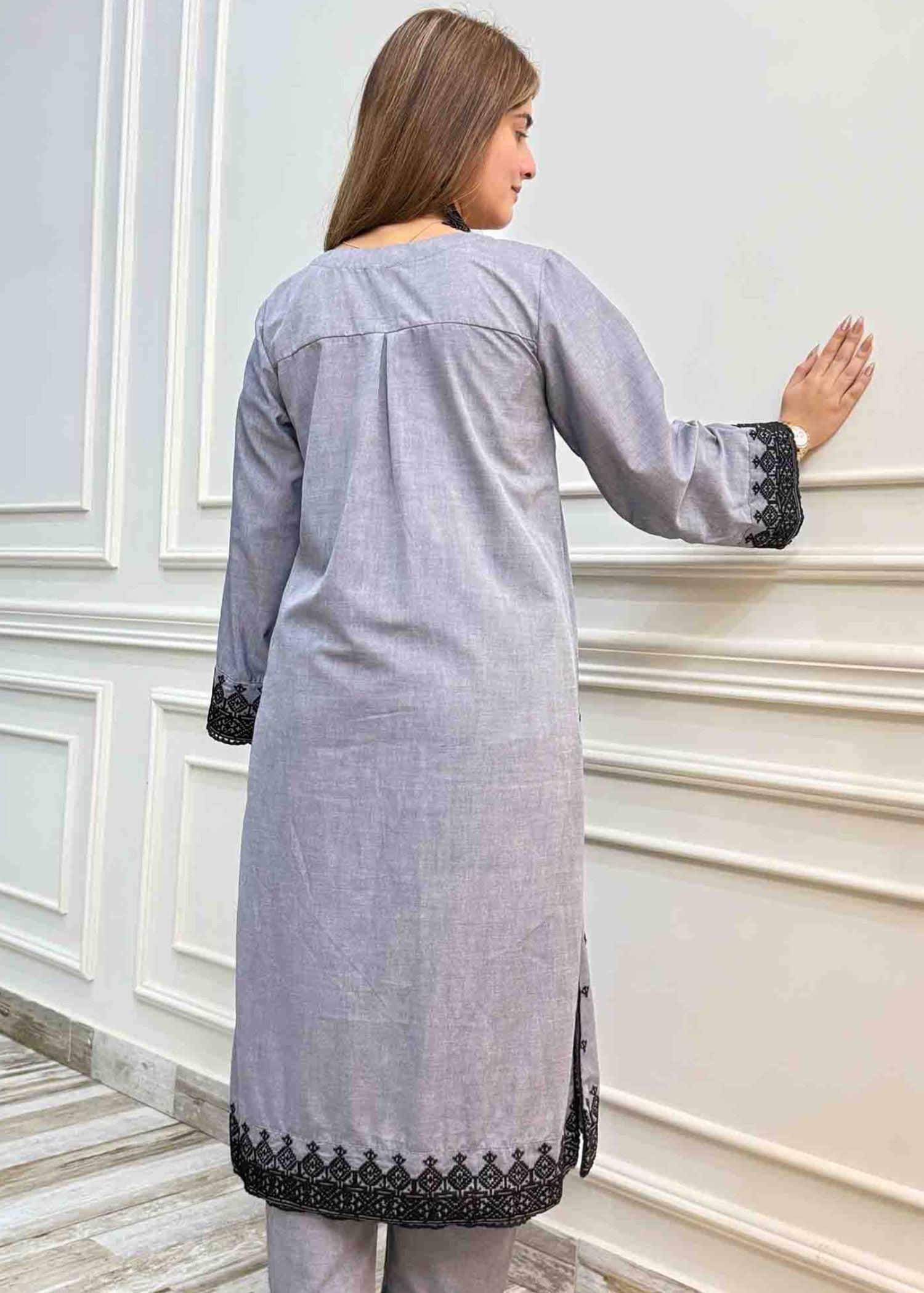 AYLA STUDIO Solid Embroidered Co ord set EAE210106 Leila Women 2pcs