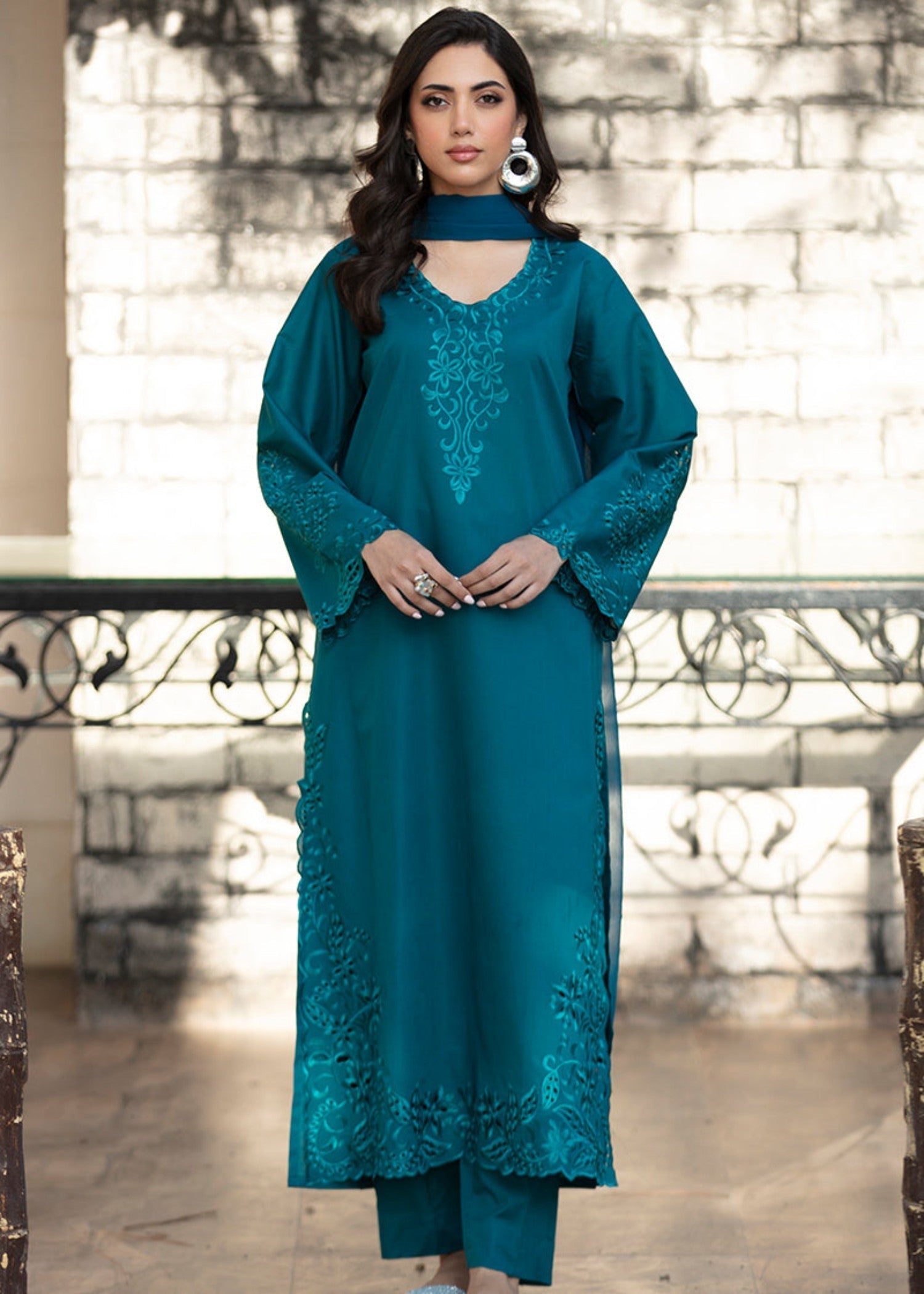 Kunaar Gulsheen Women 3pcs
