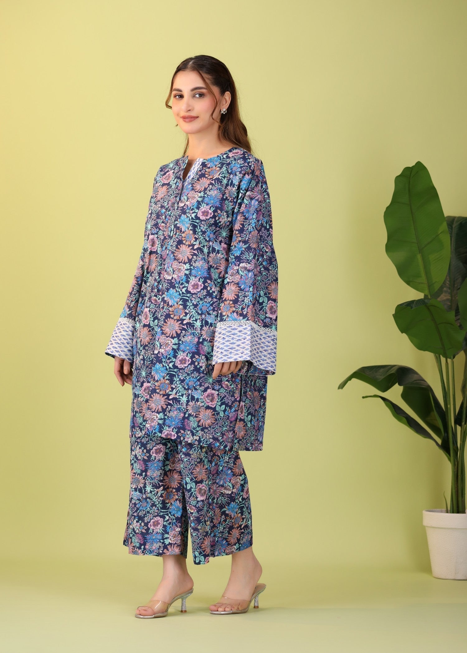 Mhw MIDNIGHT MEADOWS Women 2pcs