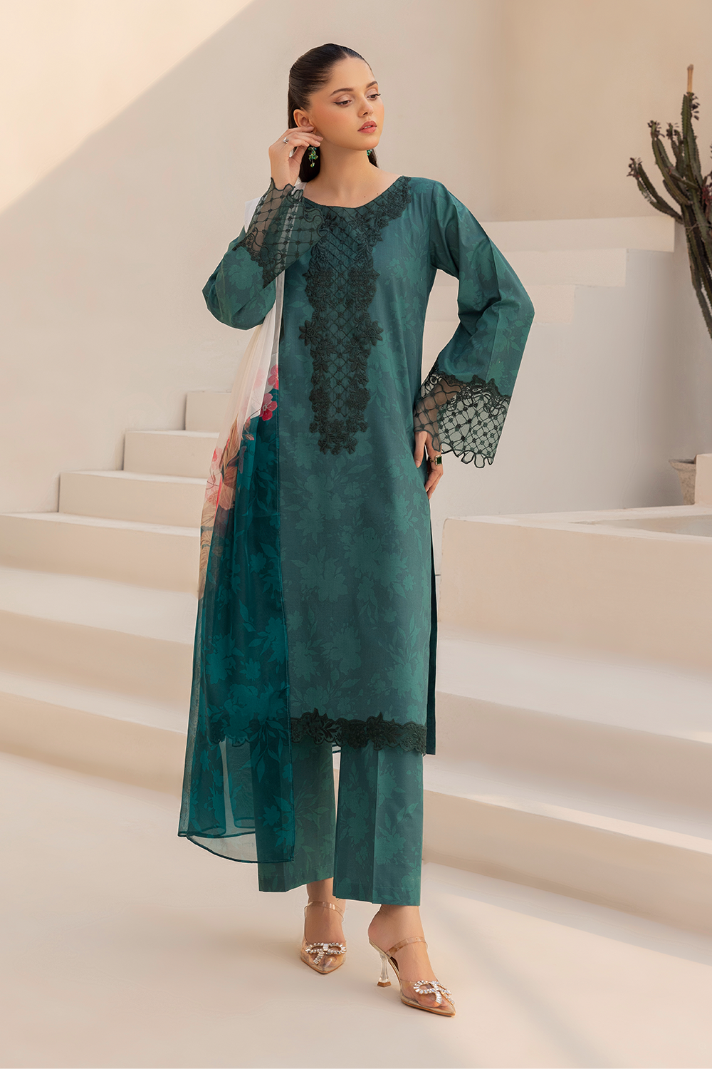 Esra Embroidered Lawn DT 25 01 Women 3pcs