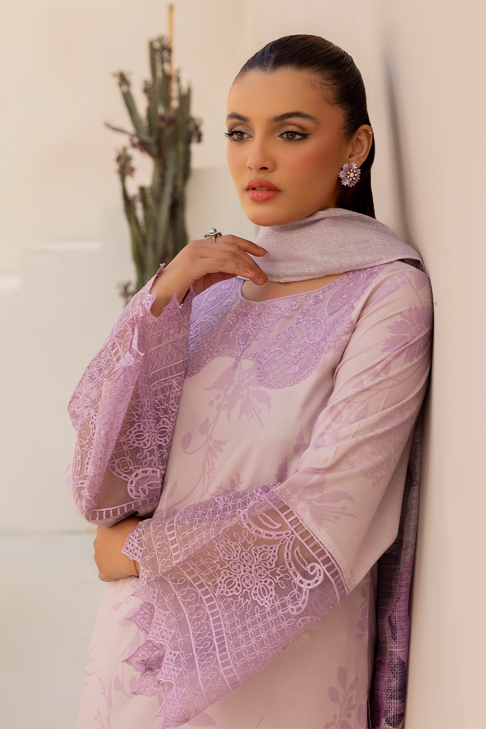 Esra Embroidered Lawn DT 25 03 Women 3pcs