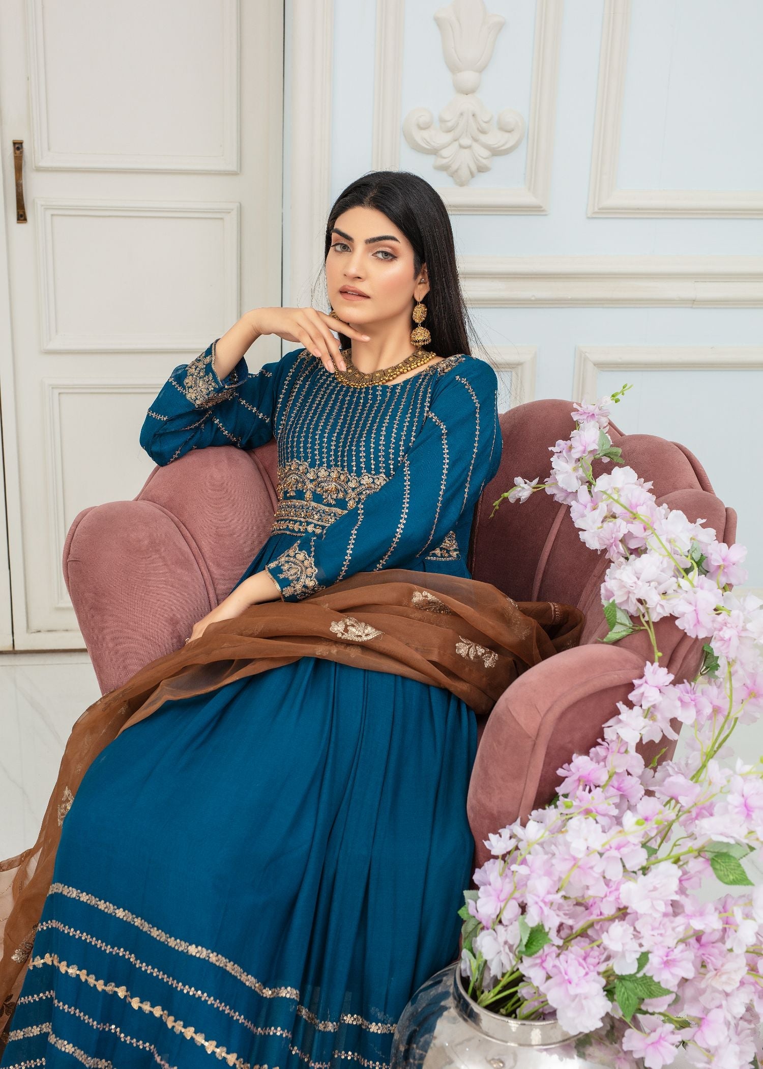 Pehnawa By Bin Akram’s MAJESTIC SEQUINS CHIFFON Women 3pcs