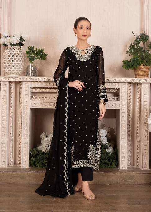 Agha Jaan Kajal Women 3pcs