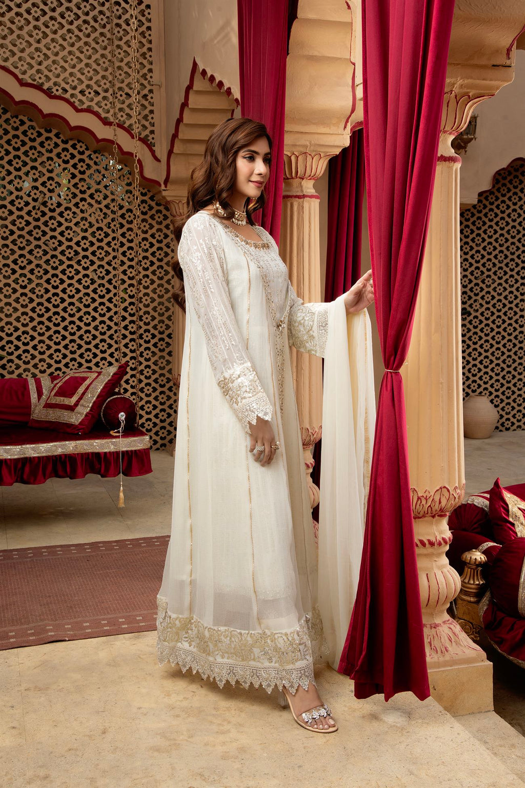 Manahils B 005 OFF WHITE Women 4pcs