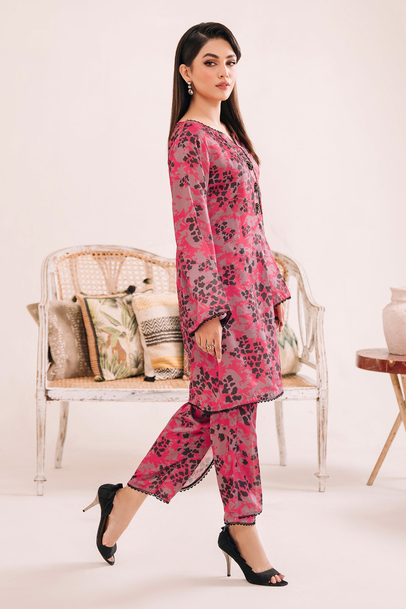 Panache Apparel FLORAL FROST Women 2pcs