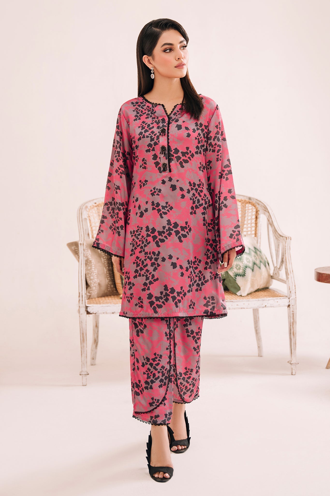 Panache Apparel FLORAL FROST Women 2pcs