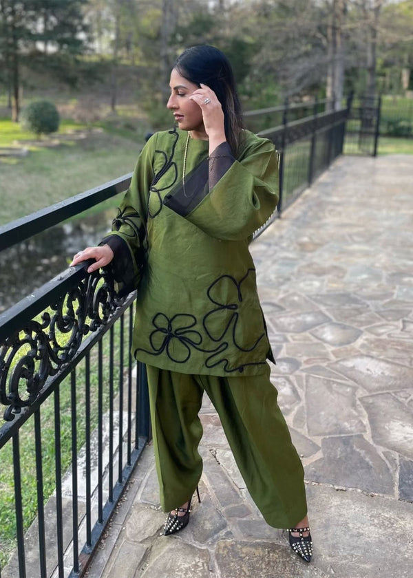 Fozia Khalid Clover Women 2pcs