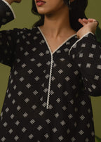 Buzzazi Black Chunri Printed Suit Women 2pcs