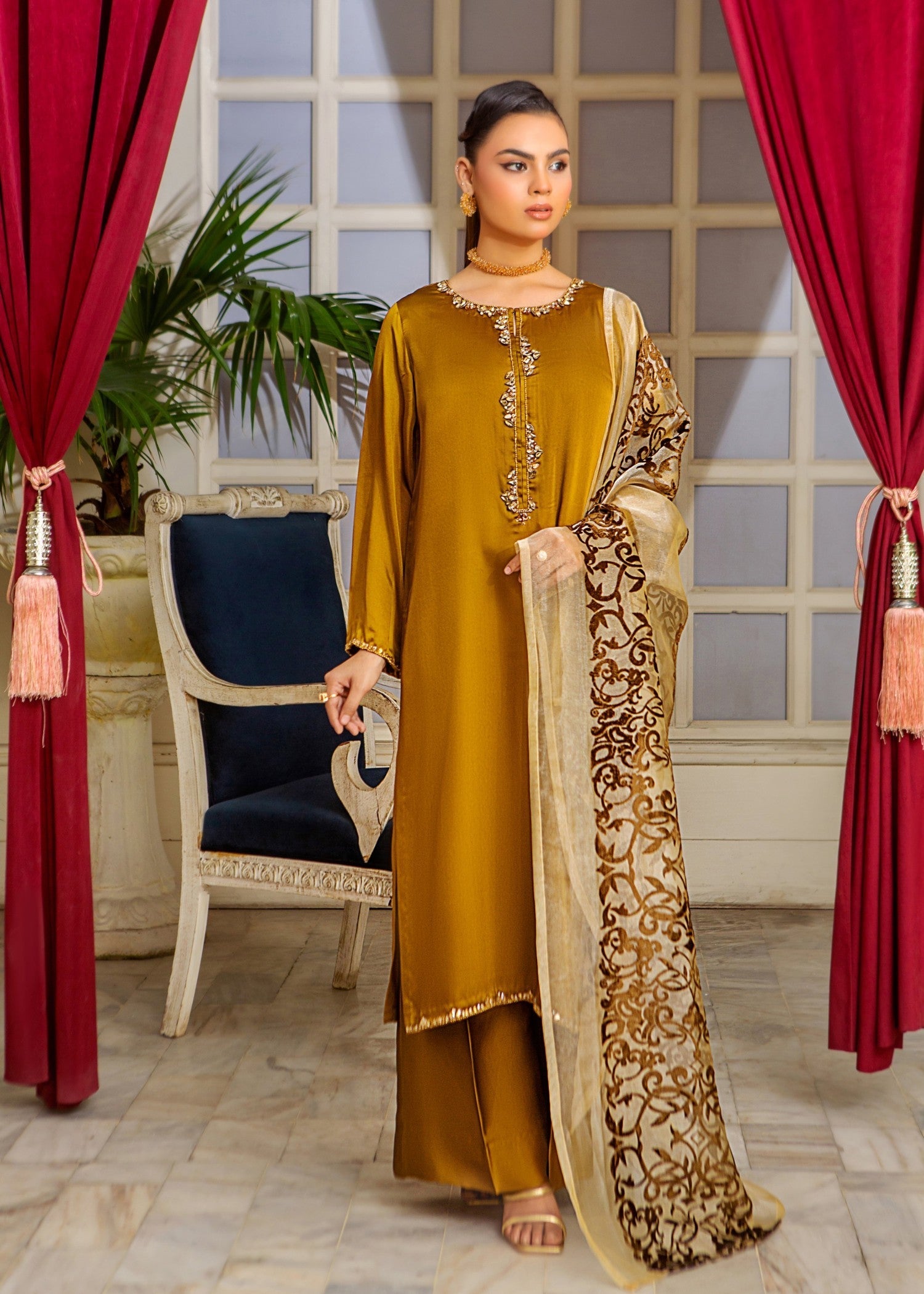 Alnuqat AURA DRESS Made In Soft Silk Fabric Women 3pcs