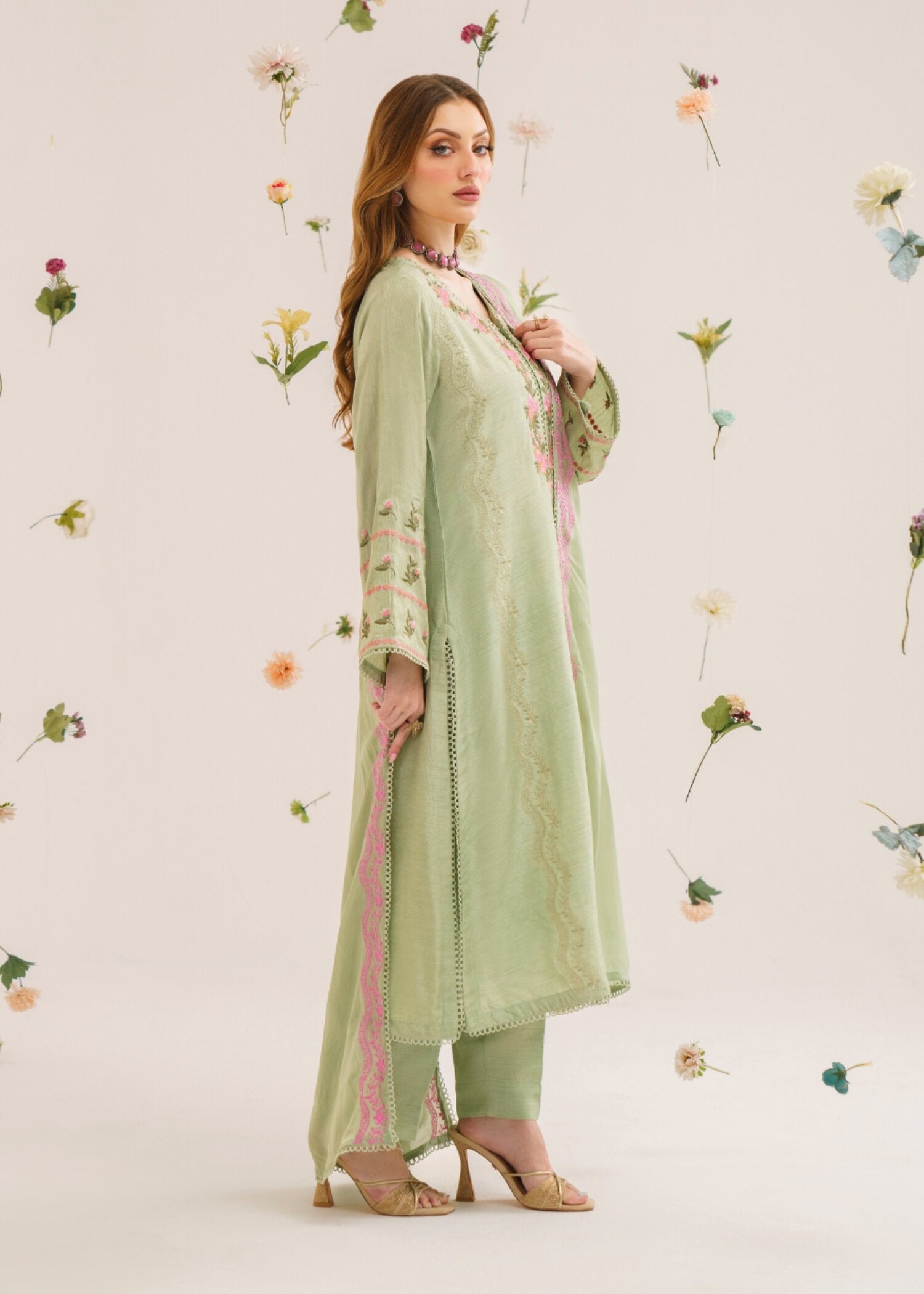 Garnet Clothing Halah Women 2pcs